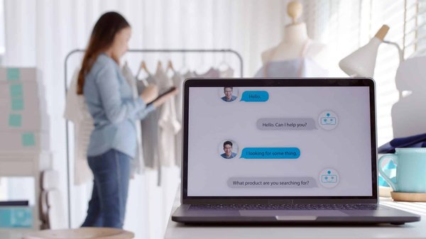 Créez un chatbot service client efficace en 2024